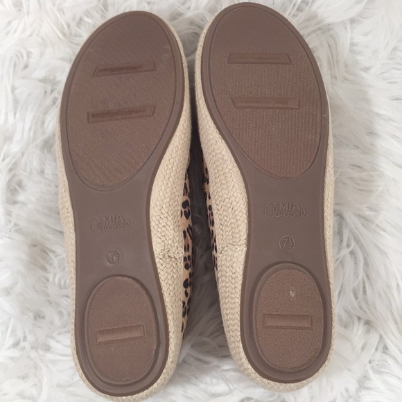 MIA FREEDOM MEMORY FOAM ESPADRILLE FLATS NEW - Picture 12 of 12